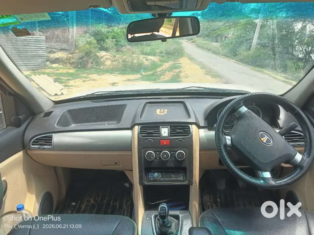 Tata Safari Storme 2017