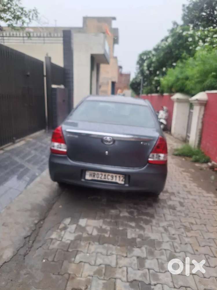 Toyota Etios Diesel 2013 New Tyre Full Insurance