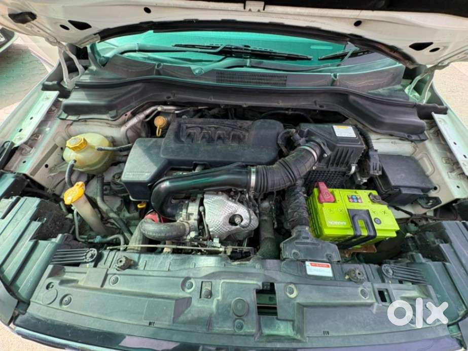Mahindra Xuv300 W8 Diesel, 2021, Diesel