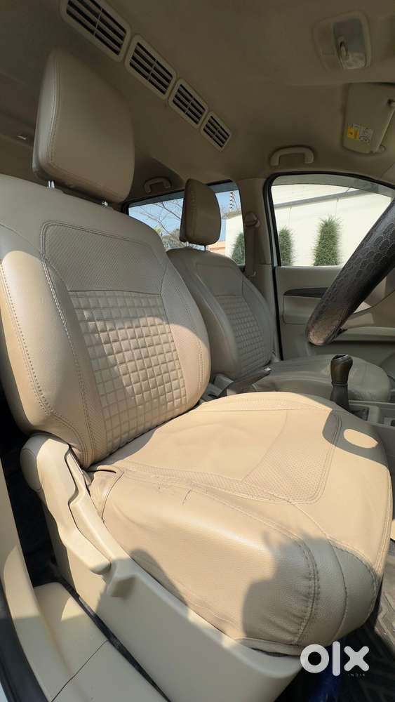 Maruti Suzuki Ertiga 1.5 Vxi, 2022, Petrol