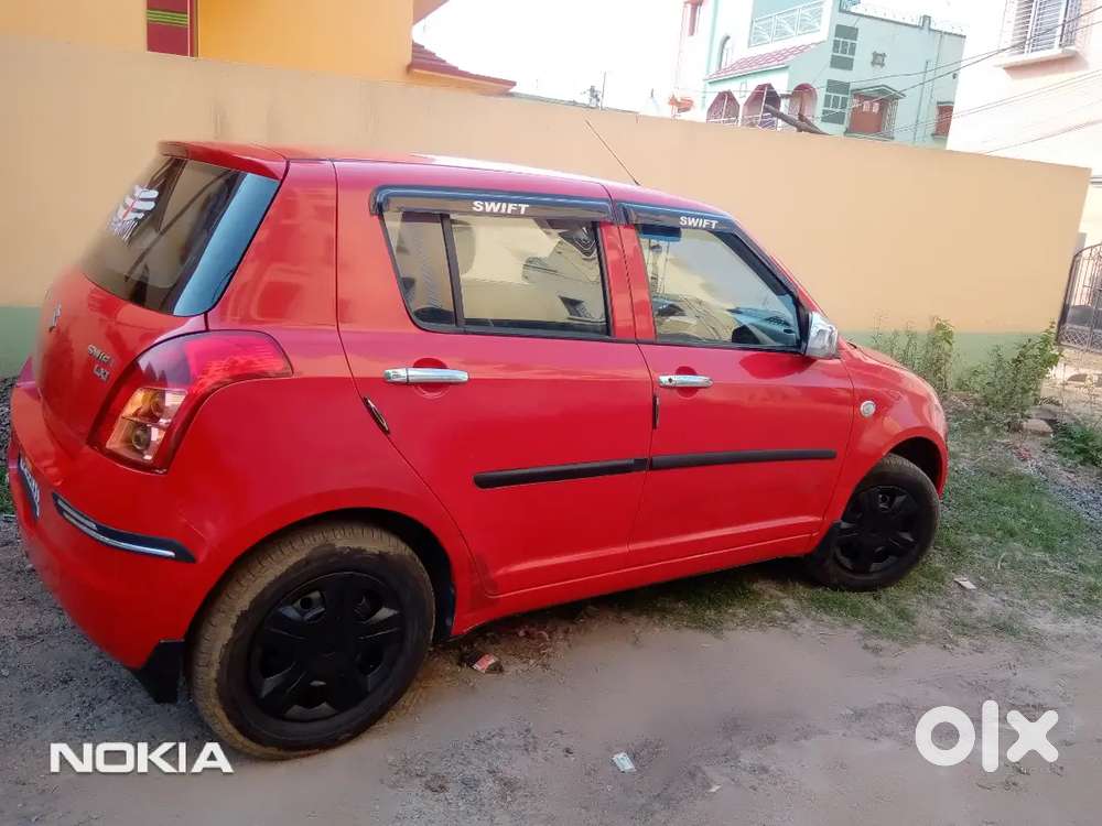 Maruti Suzuki Swift 2009 Petrol 75000 Km Driven