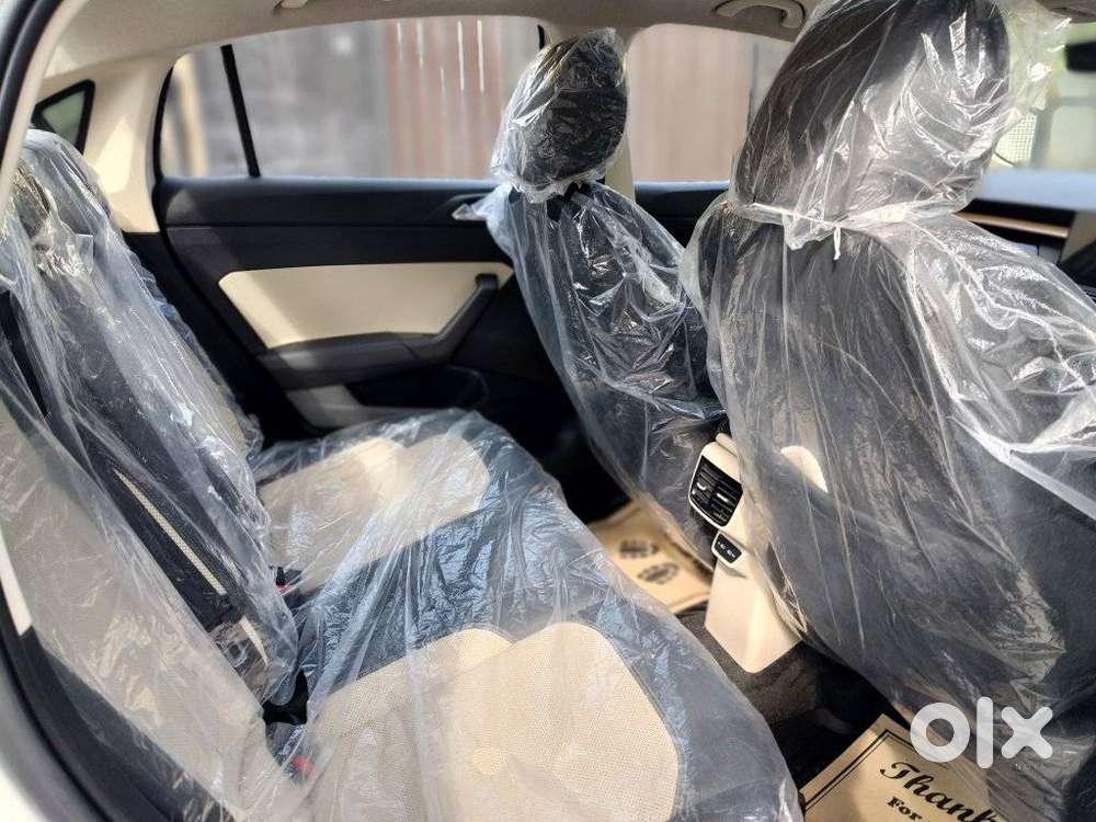 Skoda Slavia 1.0 Tsi Style At, 2024, Petrol