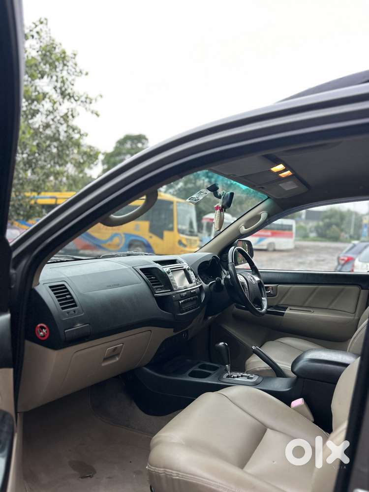 Toyota Fortuner 3.0 4x2 Automatic, 2014, Diesel