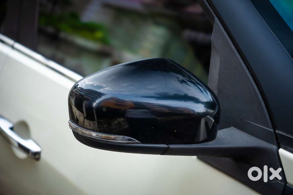 Nissan Magnite 1.0 Xv, 2022, Petrol