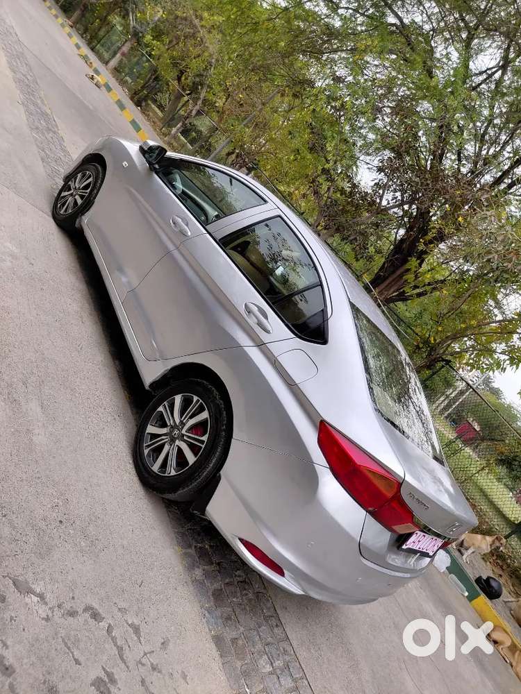Honda City Ivtec Petrol+cng 2014 Model 1st Owner