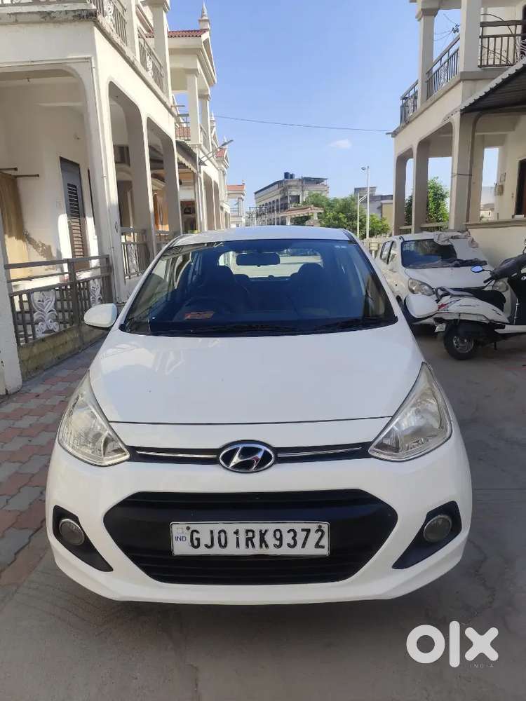 I 10 Grand Meghana.2kyes.vimo Chalu