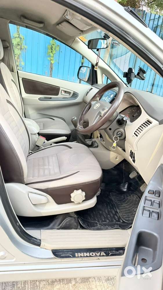 Toyota Innova Diesel 2015