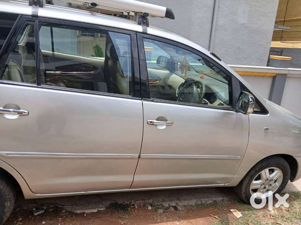 Toyota Innova 2008 Diesel Car
