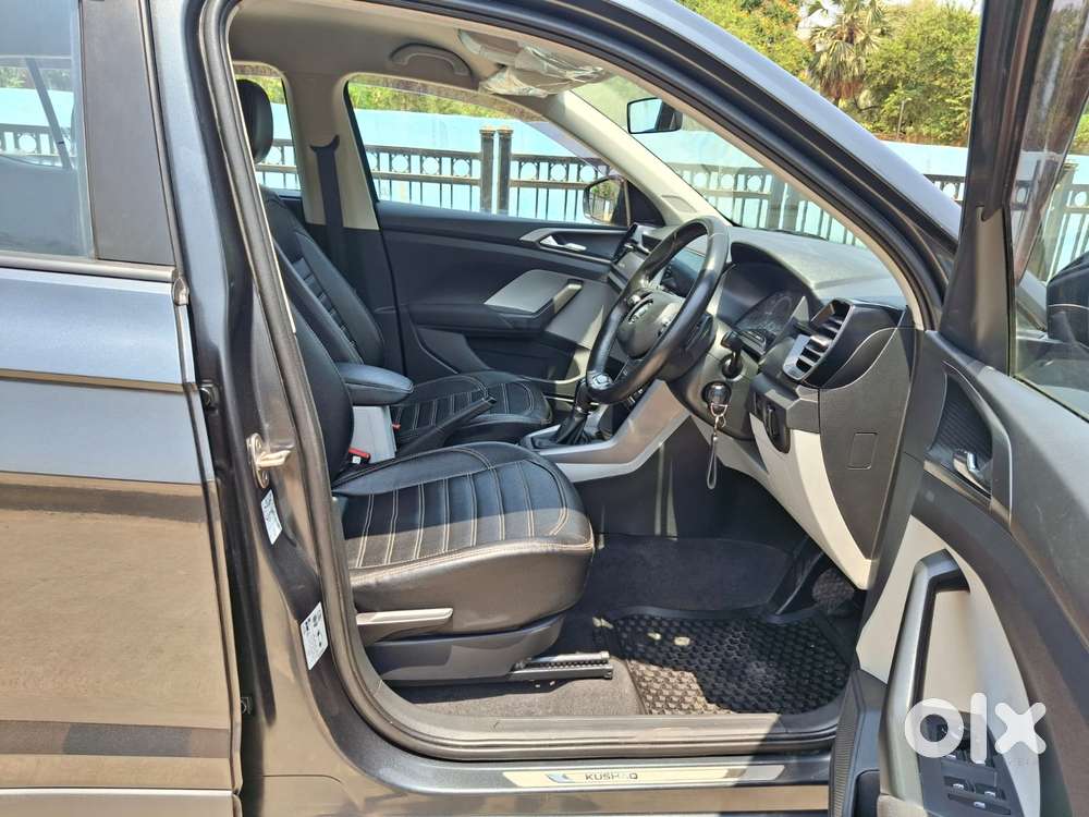 Skoda Kushaq 1.0 Tsi Ambition At, 2023, Petrol