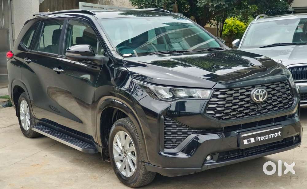 Toyota Innova Hycross Gx (o), 2025, Petrol