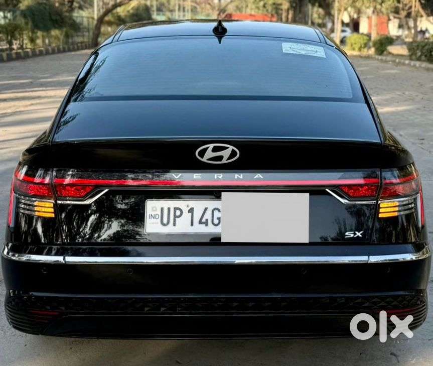 Hyundai Verna 1.5 Sx Petrol Mt, 2024, Petrol