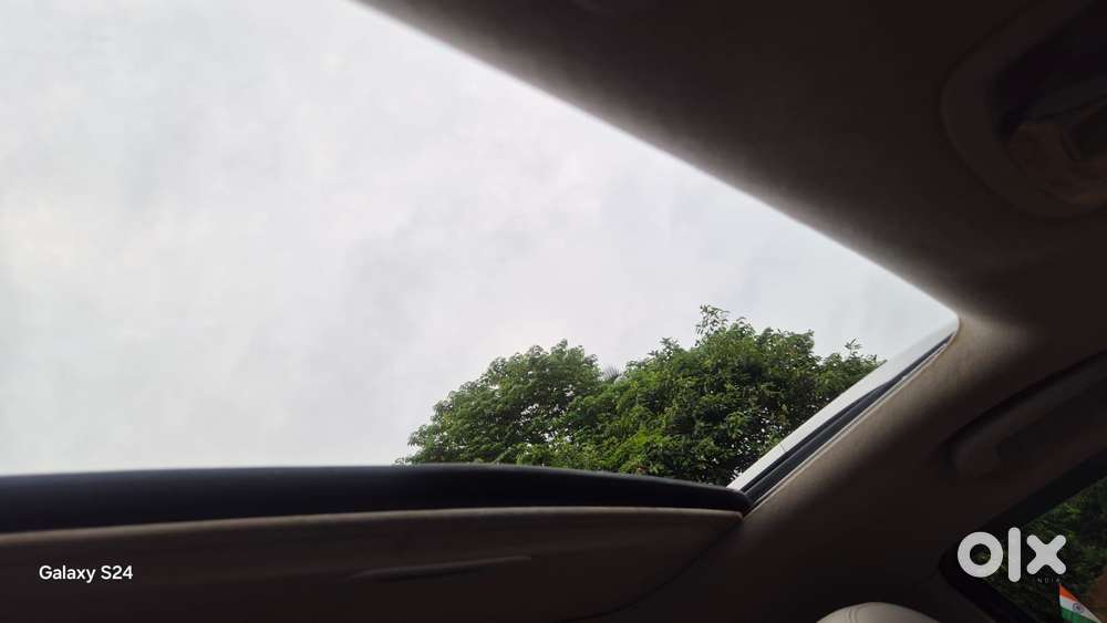 Mahindra Xuv300 W8 Option, 2019, Petrol