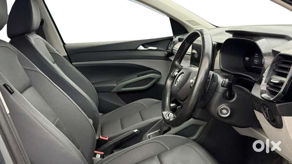 Skoda Kylaq Prestige At, 2025, Petrol