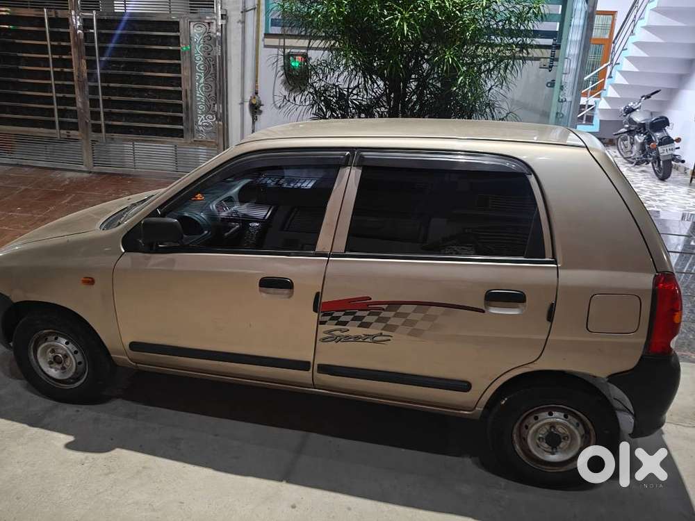 Alto 800  Smooth Engine & Comfortable City Car Average 24-25 Km/lit