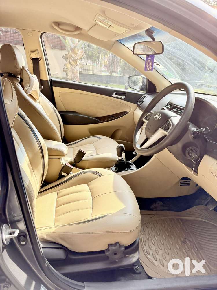 Hyundai Fluidic Verna 1.6 Vtvt Sx, 2011, Petrol