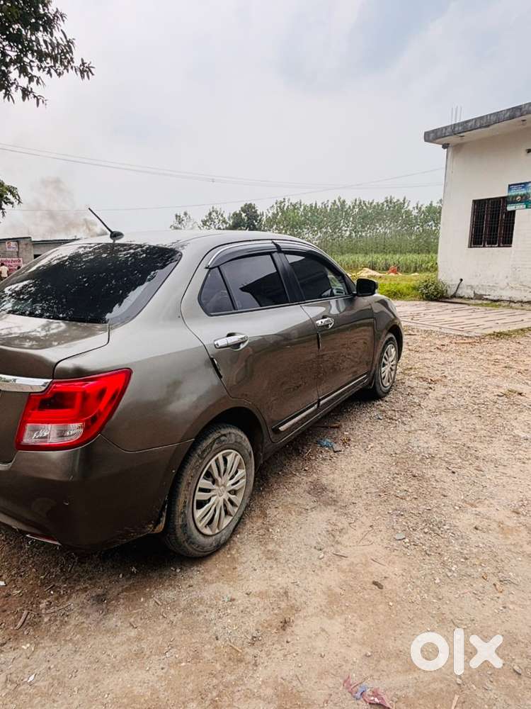 Maruti Suzuki Dzire Petrol 2nd 2022