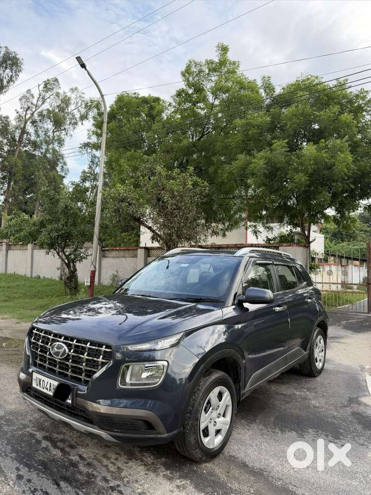 Hyundai Venue S, 2022, Petrol