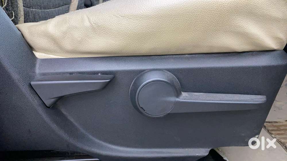 Mahindra Kuv 100 2016-2017 Mfalcon G80 K8 5str, 2016, Petrol