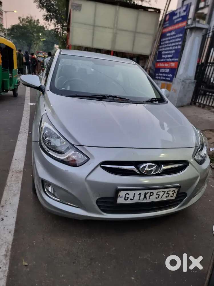 Hyundai Verna Crdi 2012