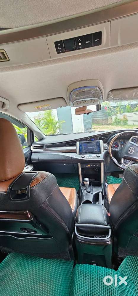 Toyota Innova Crysta 2.8z Automatic, 2018, Diesel