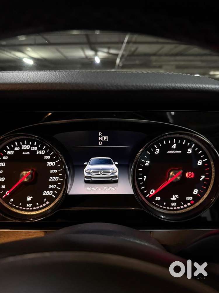 Mercedes-benz E200