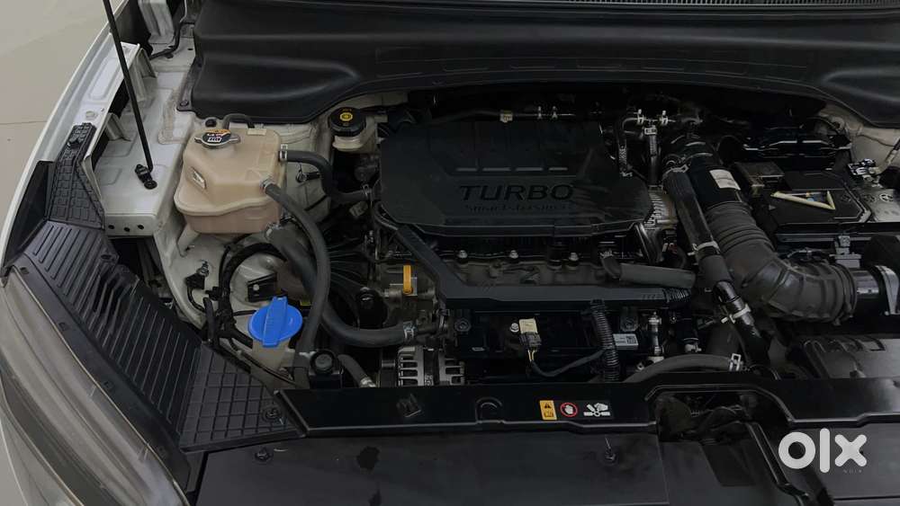 Hyundai Alcazar 1.5 Tdct Signature (o) 7s Petrol, 2023, Petrol