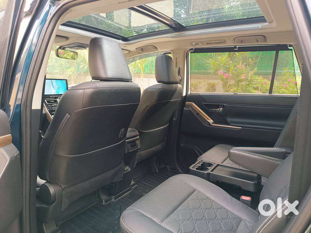 Maruti Suzuki Invicto Alpha Plus 7str, 2025, Petrol