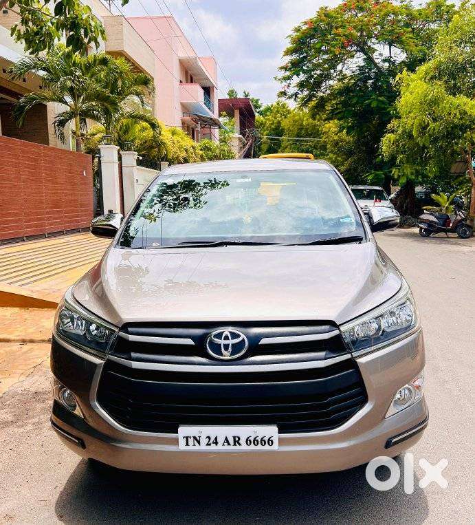 Toyota Innova Crysta 2.4 G Mt 8s, 2019, Diesel