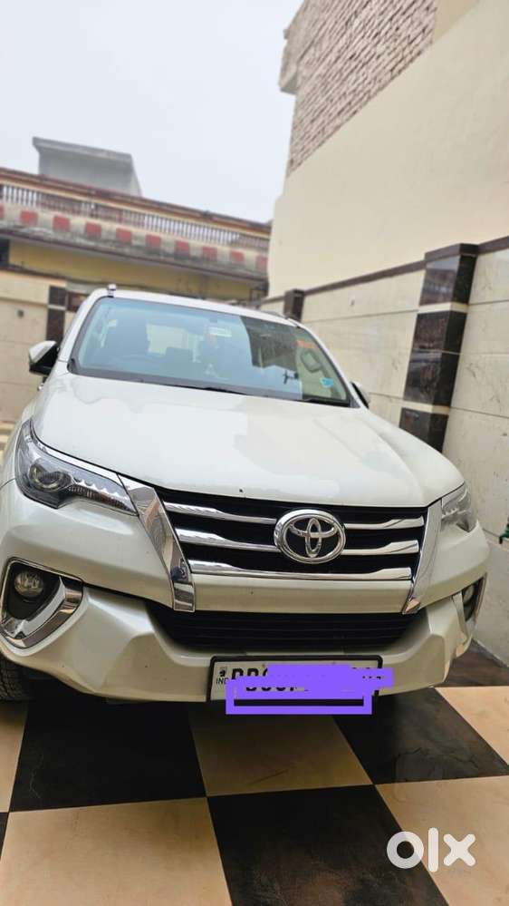Toyota Fortuner 2011-2016 4x4 At, 2017