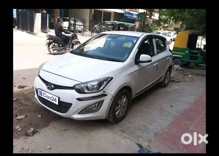 Hyundai I20 Sportz 2013