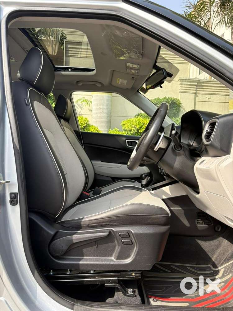 Hyundai Venue 1.0 Sx (o) Turbo Dct, 2023, Petrol