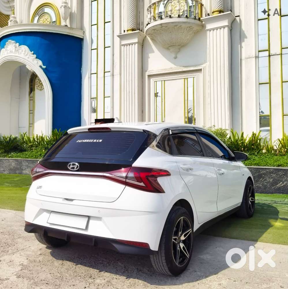 Hyundai I20 Sportz 1.2 Ivt, 2023, Petrol