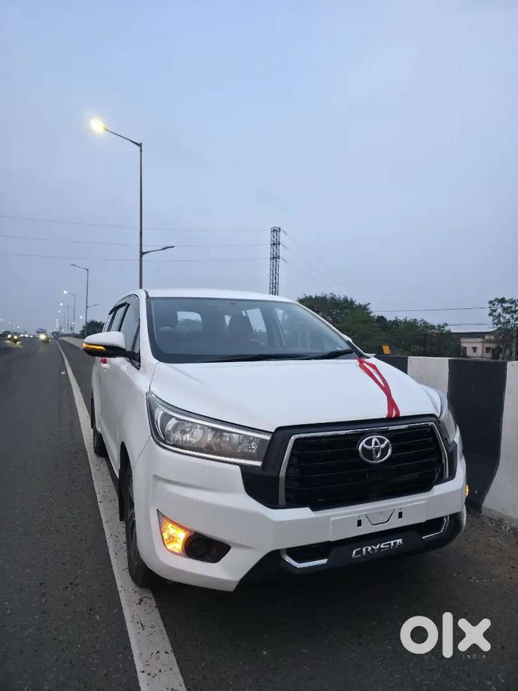 Toyota Innova Crysta 2021