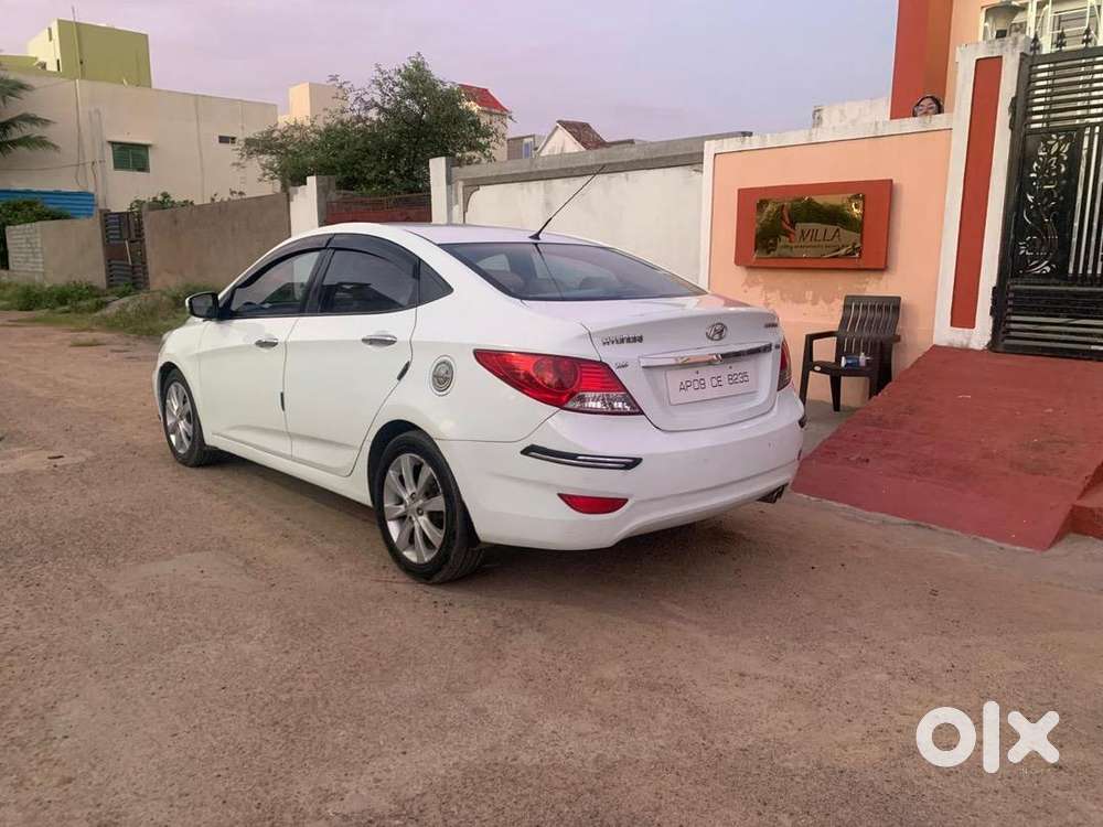 Hyundai Verna 2011 Petrol Automatic 90000 Km Driven