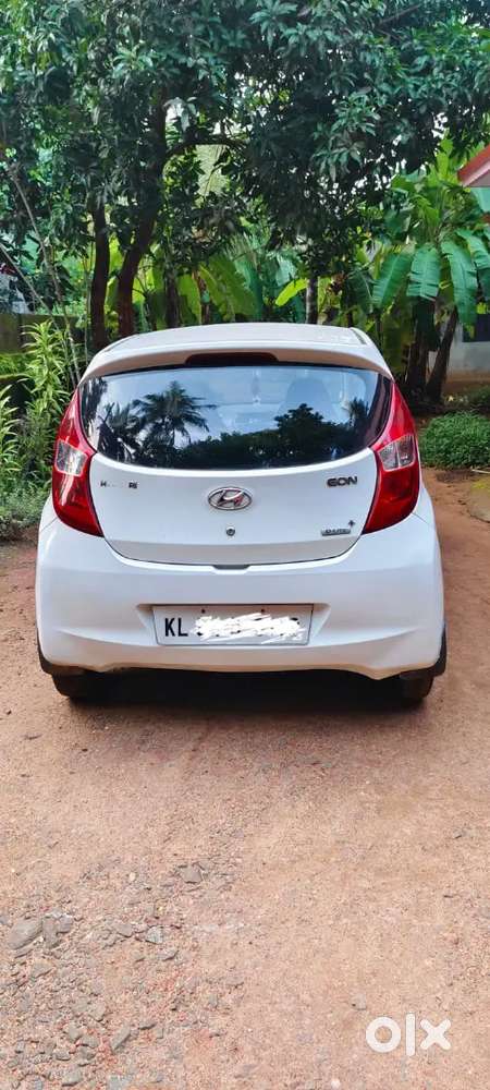 Hyundai Eon 2013 Petrol 90000 Km Driven