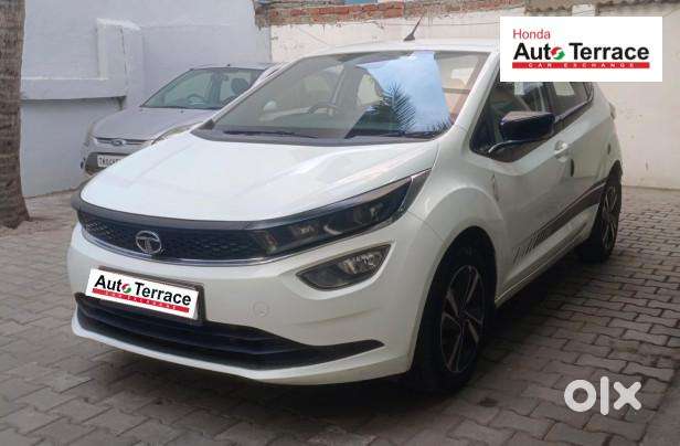 Tata Altroz Xz, 2020, Petrol