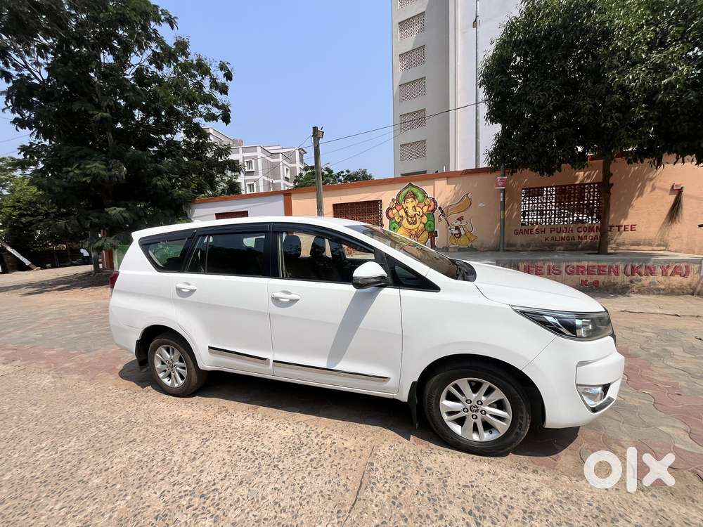 Toyota Innova Crysta 2.4 G Mt 8s, 2020, Diesel