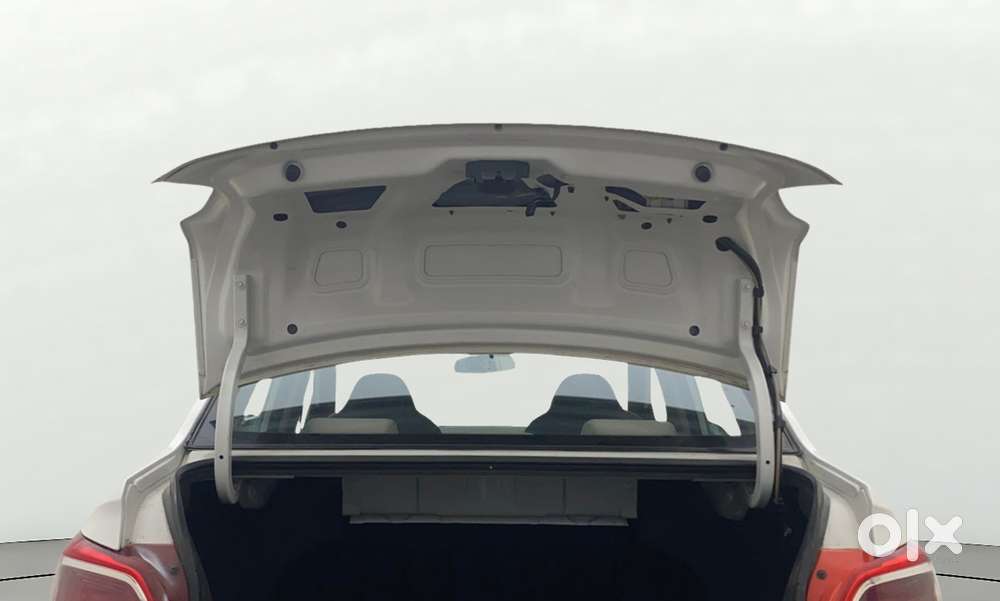 Hyundai Xcent Base 1.2, 2014, Petrol