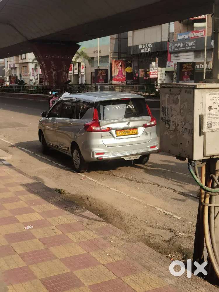 Maruti Suzuki Ertiga 2025 Petrol& Cng 24000 Km Driven