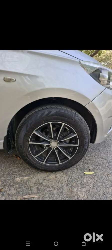 Tata Tiago 2017 Petrol Well Maintained