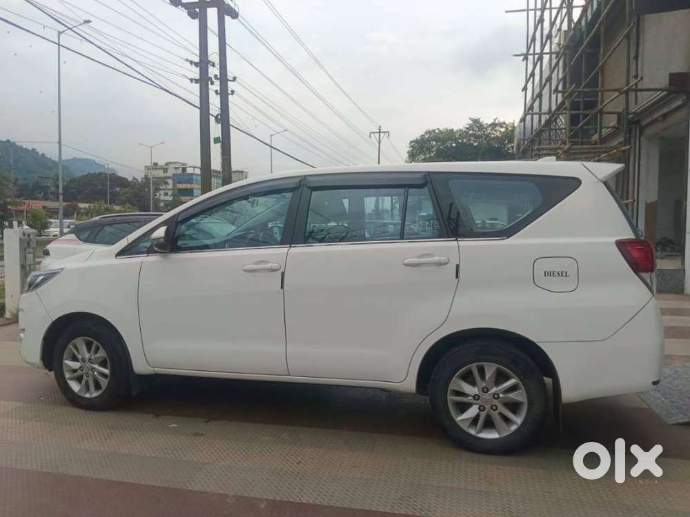 Toyota Innova Crysta 2.4 Gx Mt 8s, 2023, Diesel