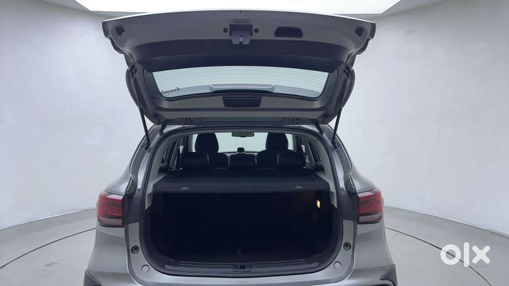Mg Astor 1.5 Sharp(o) Cvt Ivory, 2024, Petrol