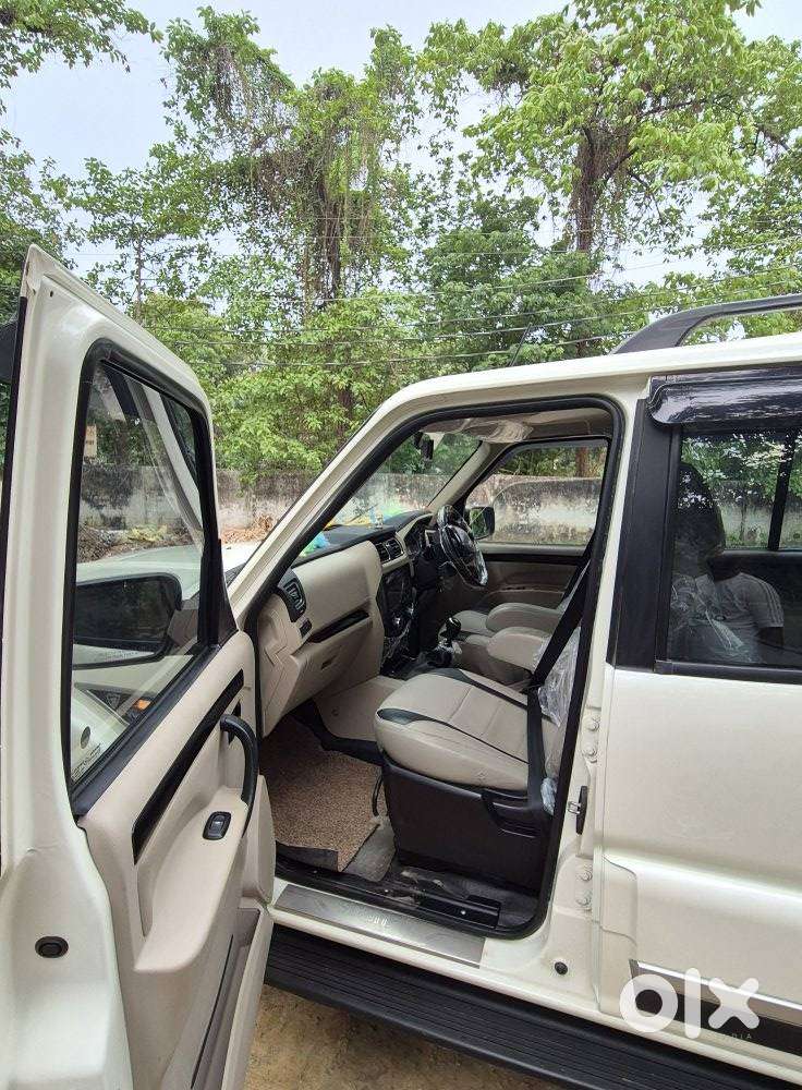 Mahindra Scorpio Classic 2.2 S 11 Mt 7 Str, 2021, Diesel