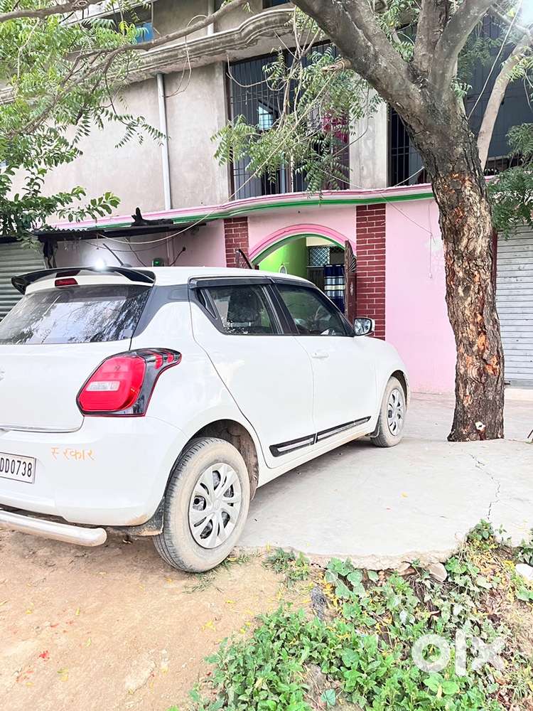 Maruti Suzuki Swift Vxi 2019
