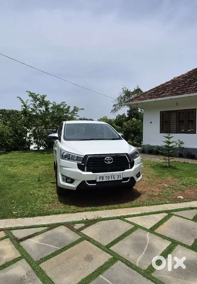 Innova Crysta 2.8 Z Automatic. Single Owned  Mint Condition.