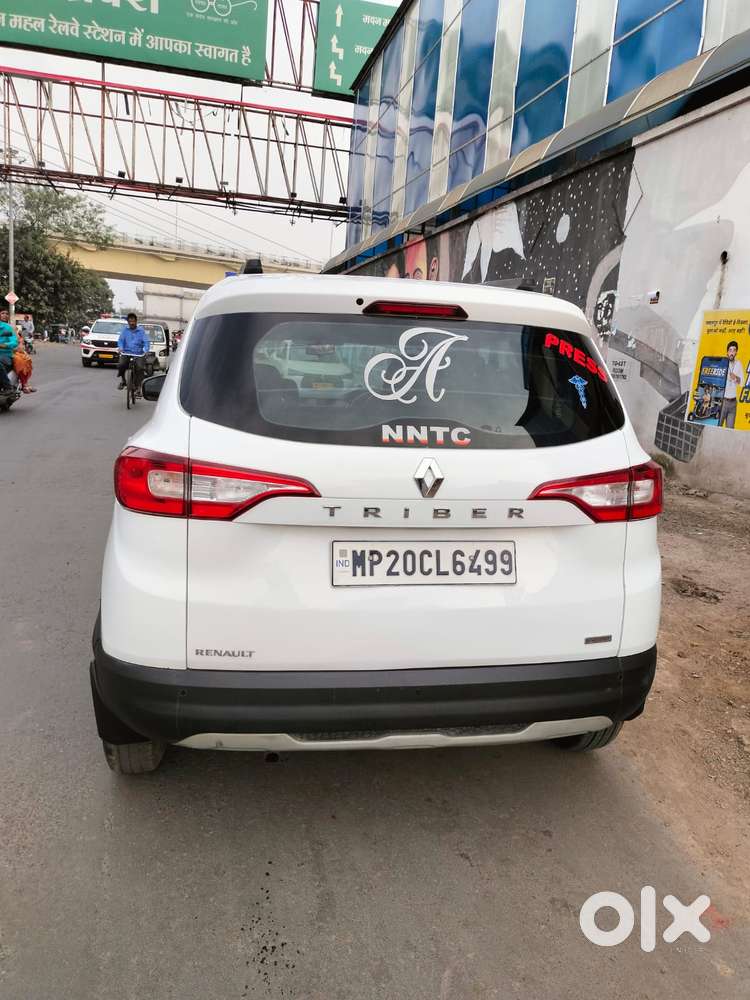 Renault Triber Rxt, 2021, Petrol