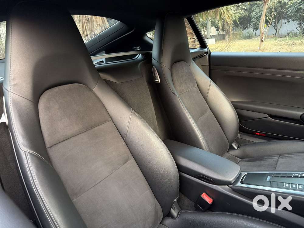 Porsche 718 Cayman Petrol, 2017, Petrol