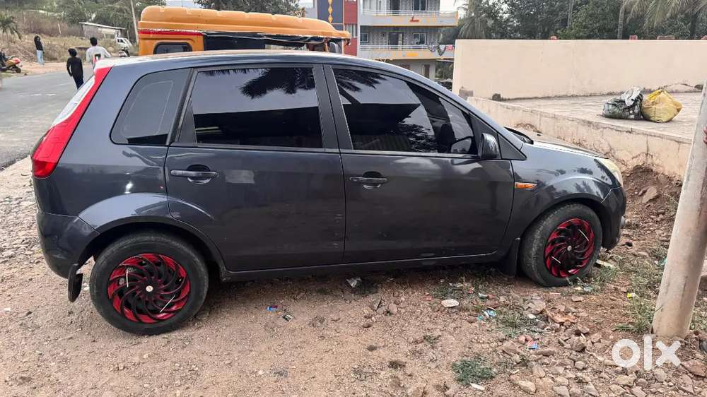 Ford Figo 2011 Diesel 115000 Km Driven