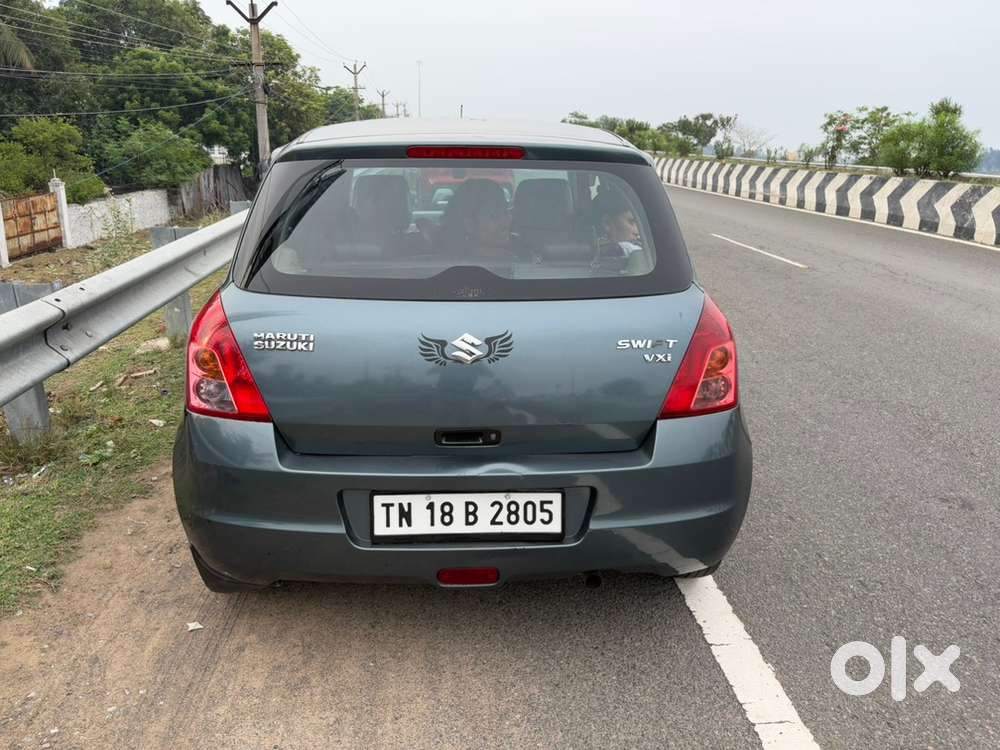 Swift 2010 Maruti Petrol