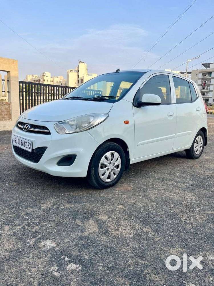 Hyundai I10 Magna Optional 1.1l, 2013, Cng & Hybrids